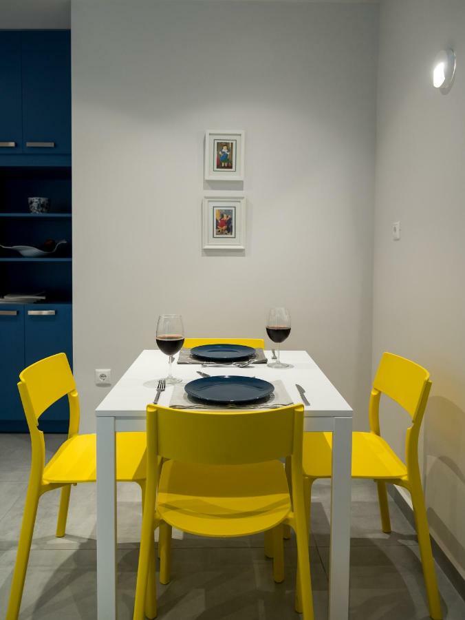 Central Cozy Studio With A Secret Garden 雅典 外观 照片